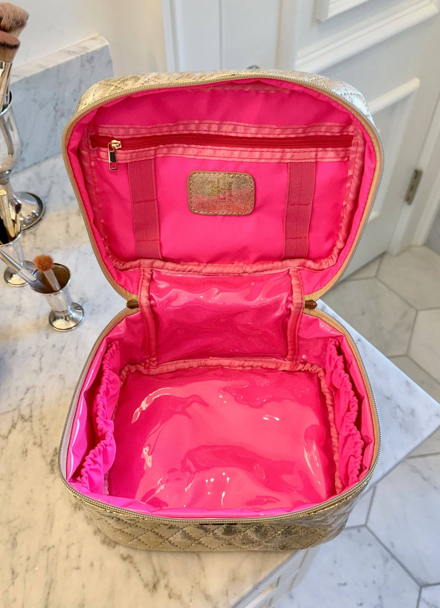 Hampton Train Case - Champagne Pop