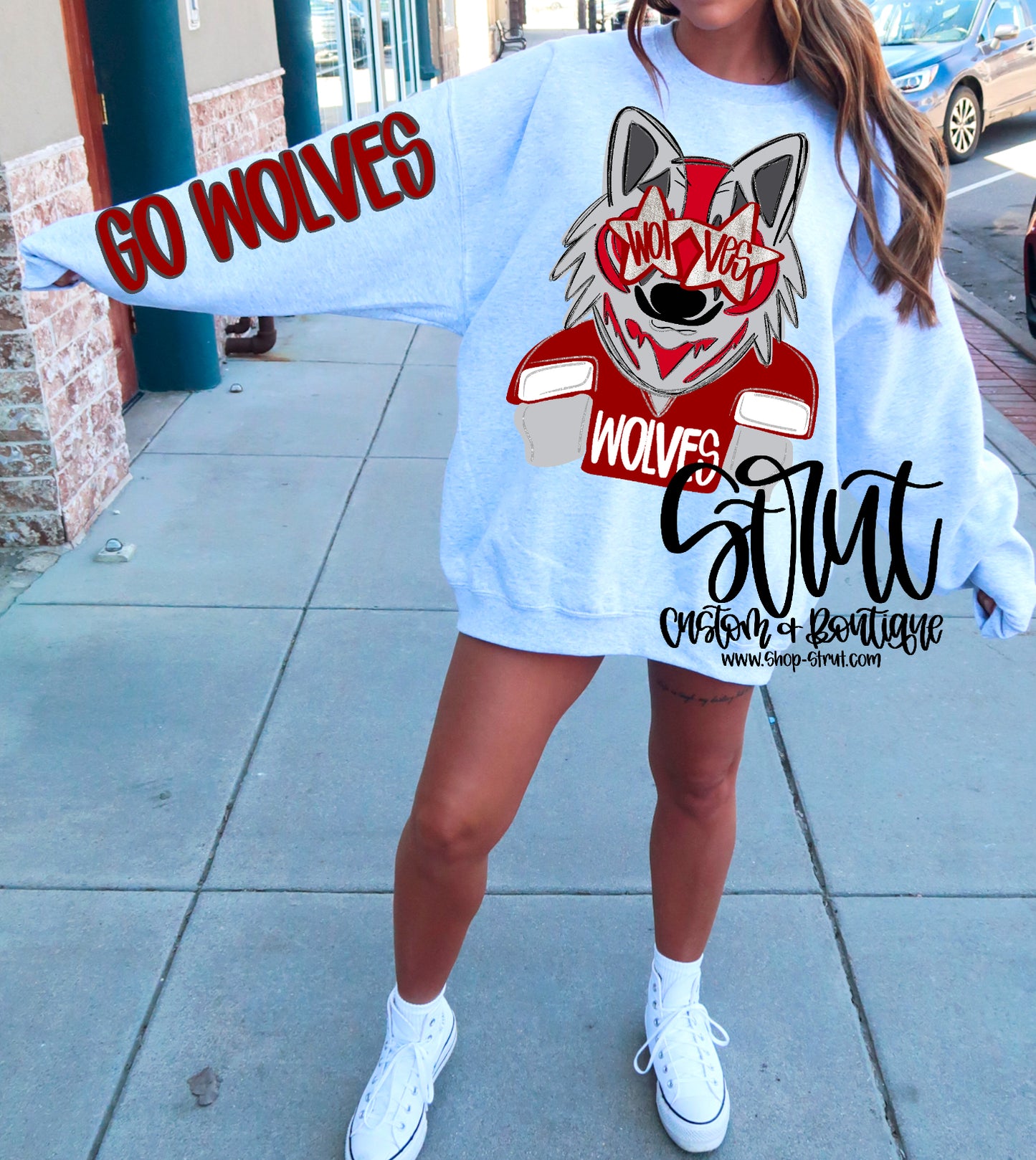 Loranger Wolves - Front & sleeve Preppy Mascot Longsleeve or Sweatshirt