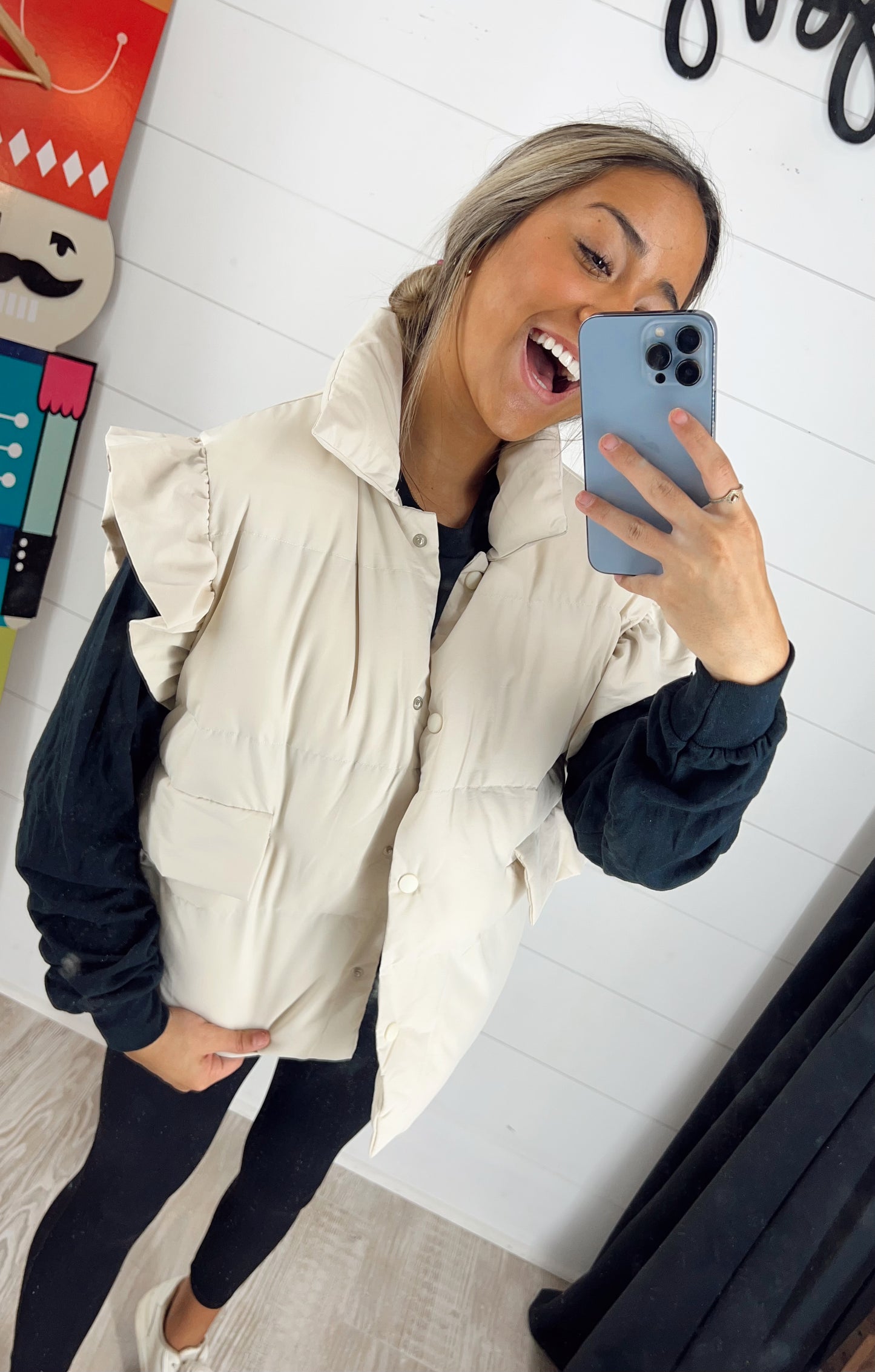 Ruffled Armhole Collared Puffer Vest