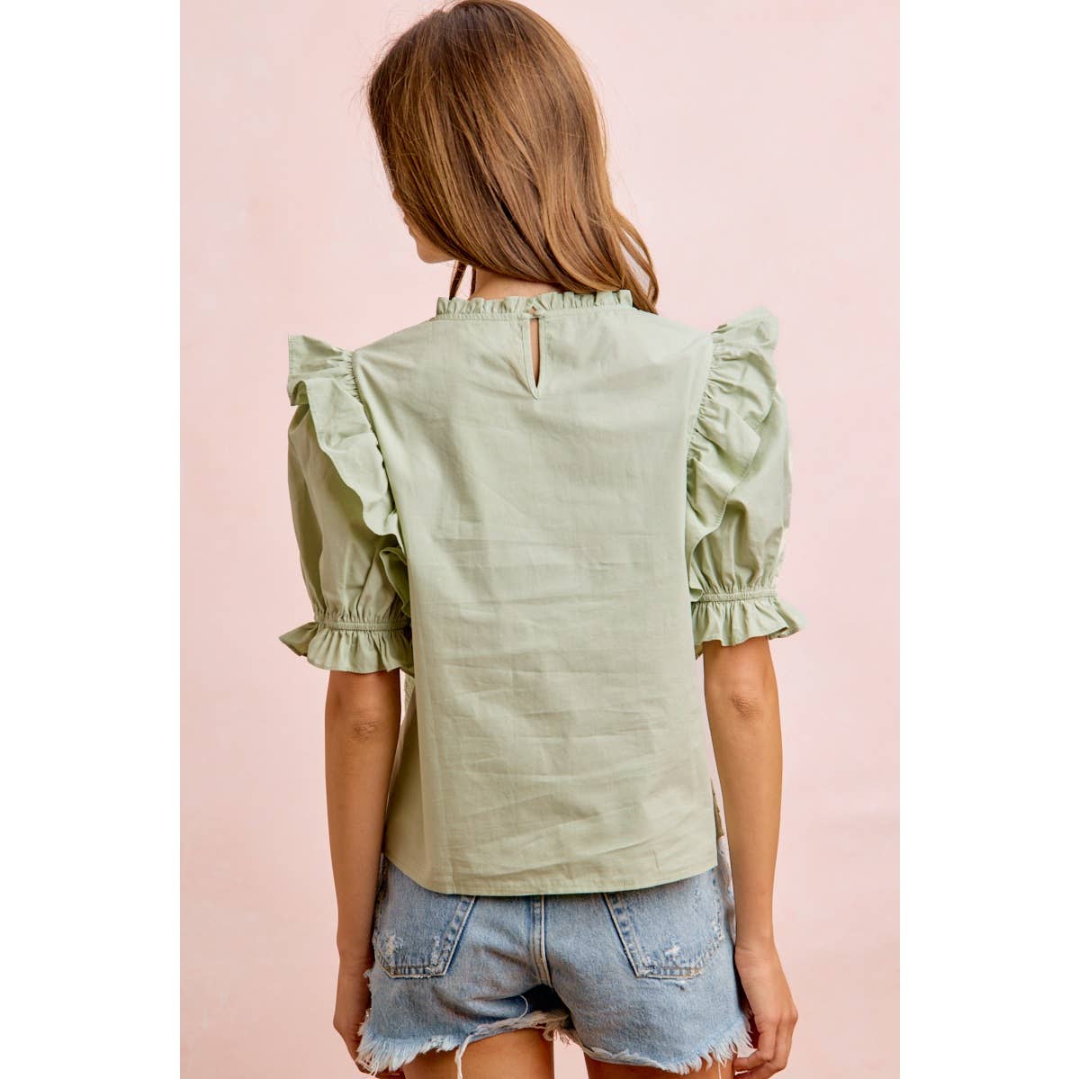 RUFFLED DETAIL PUFF SLEEVE CROCHET TOP