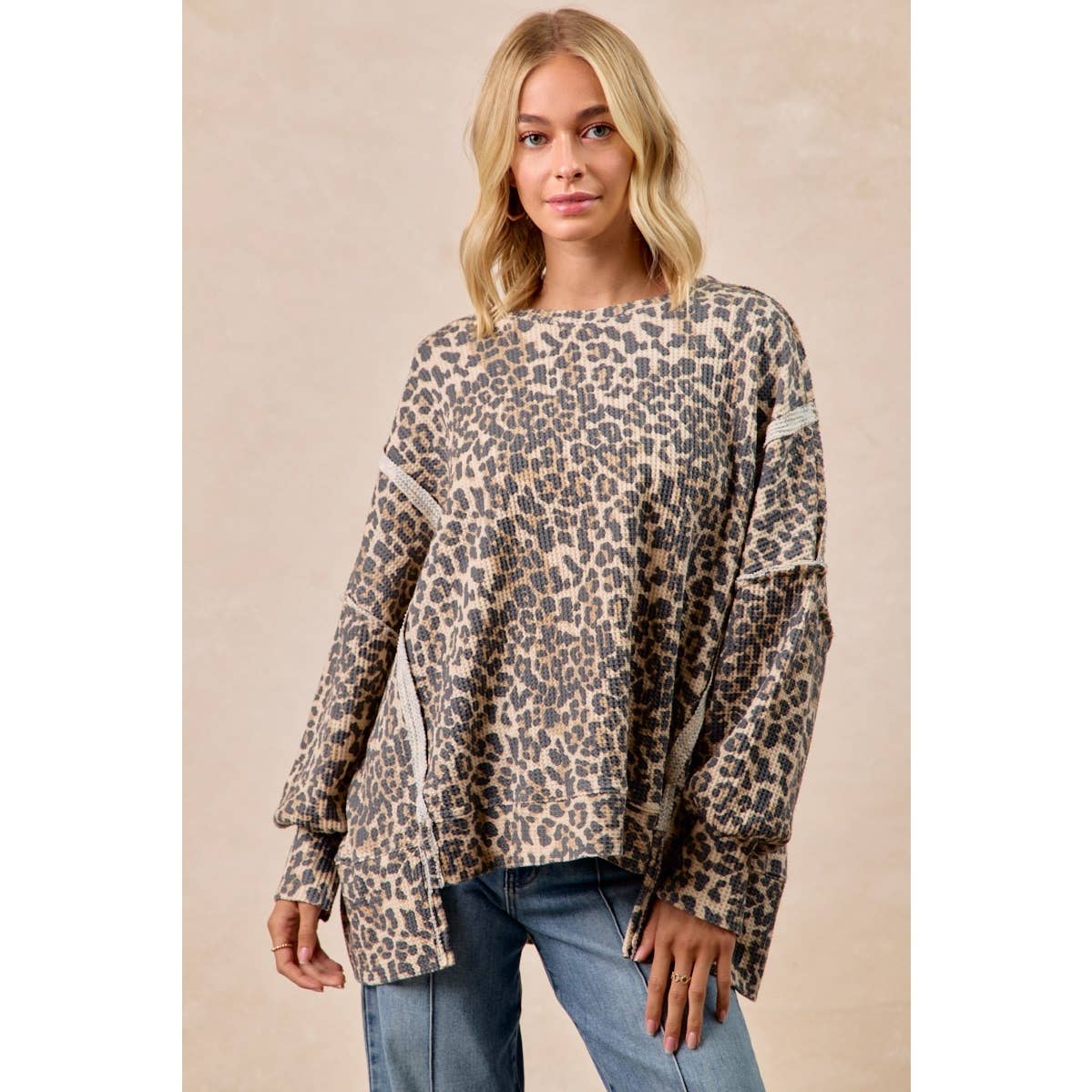 LEOPARD PRINT OVERSIZED WAFFLE THERMAL SWEATSHIRT