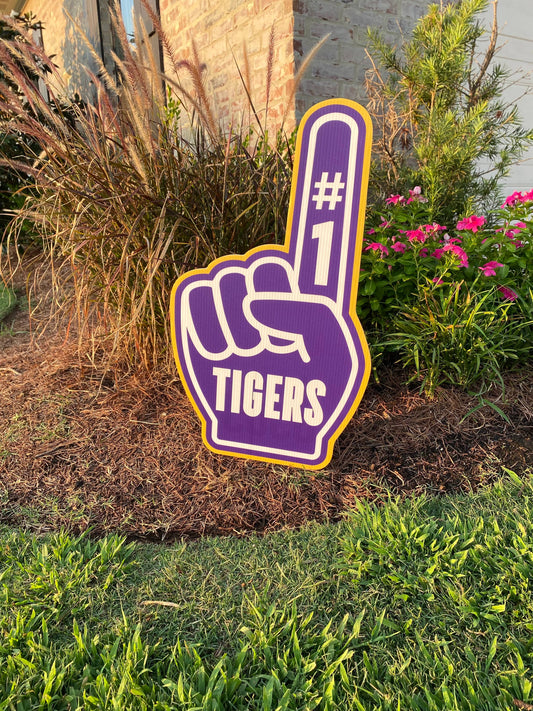 #1 Finger: Tigers