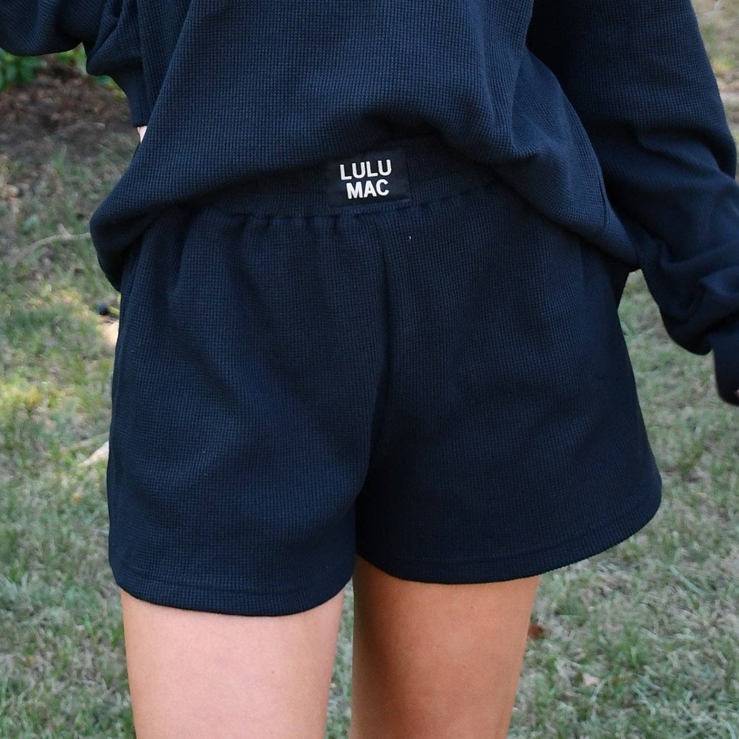 LM-WAFFLE SHORT-BLACK