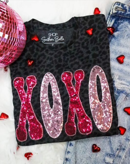 XOXO Valentines Day Short Sleeve Shirt