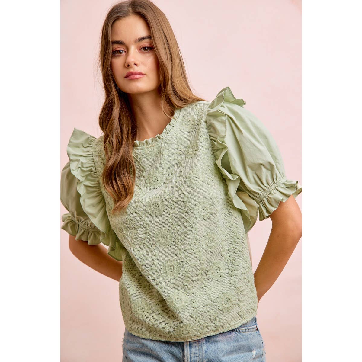 RUFFLED DETAIL PUFF SLEEVE CROCHET TOP