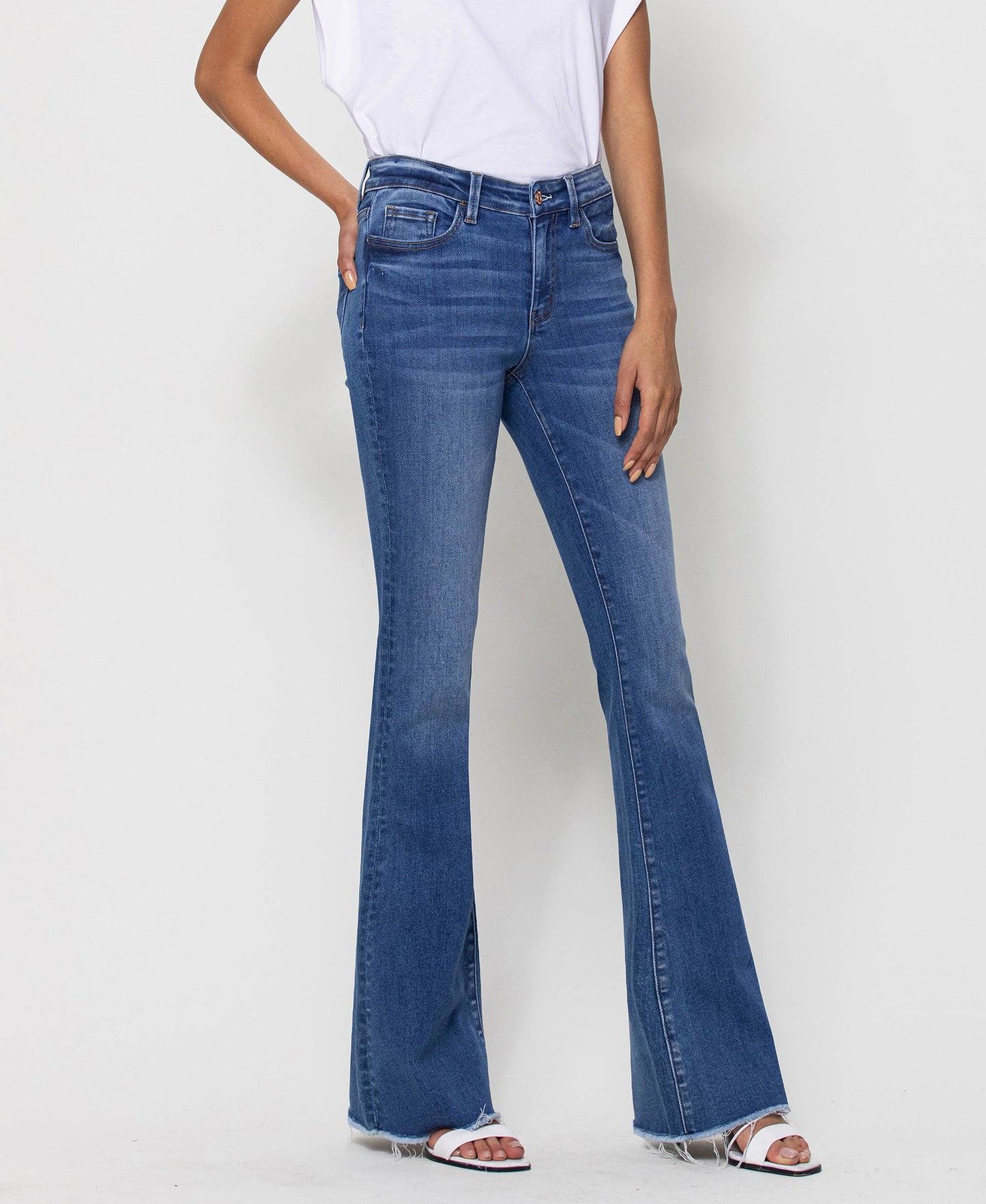 MID RISE RAW HEM FLARE JEANS SUNFADED